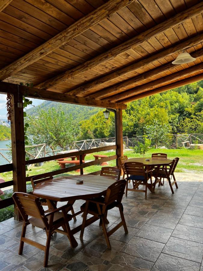 Guest House Aprripe Guri Fierza Bagian luar foto